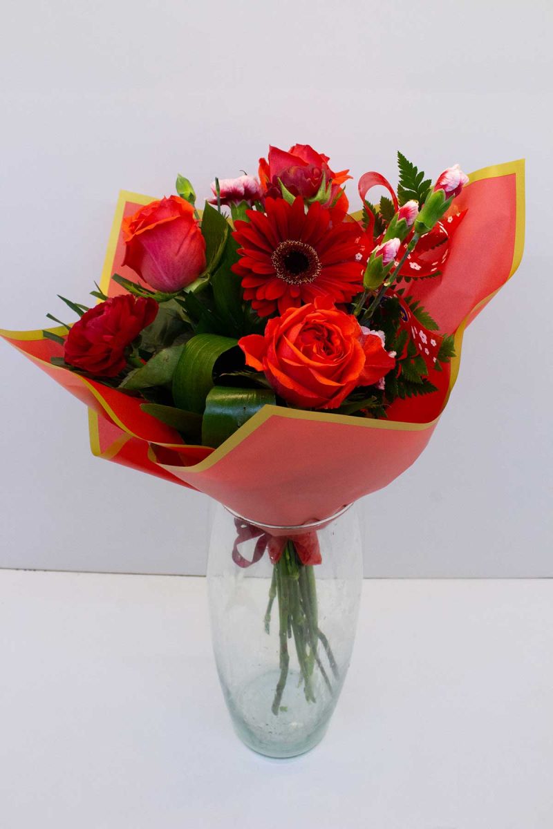 Buchet Love