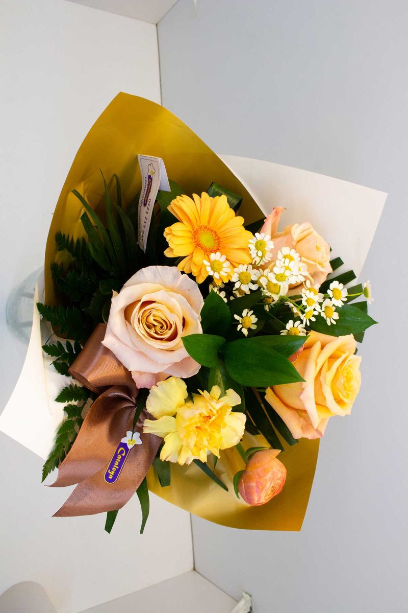 Buchet crem