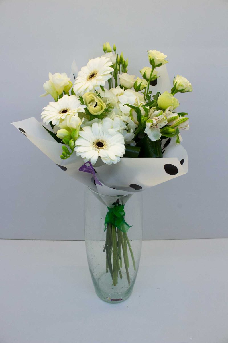 Buchet alb