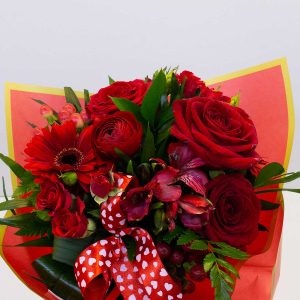 Buchet Love